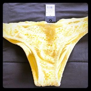 NWT yellow lace overlay bikini bottoms!